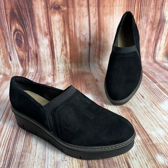 Clarks Shoes - Clarks AIRABELL Womens Size 8 Black Suede Wedge Heel Slip On Loafers Shoes